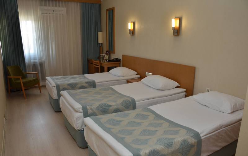 Gimat Hotel-Rooms